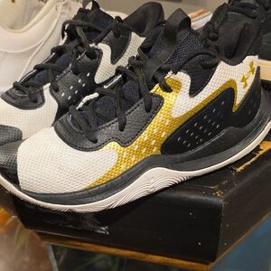Under Armour White and Gold Sneakers